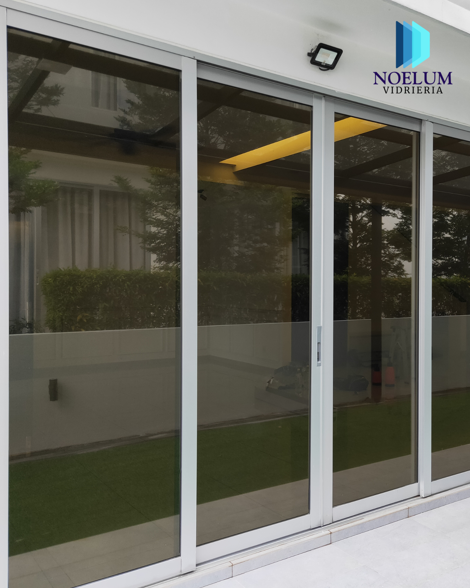 Proyecto de ventanas de aluminio Noelum